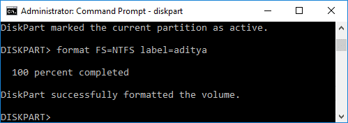 次に、パーティションをNTFSとしてフォーマットし、ラベルを設定する必要があります