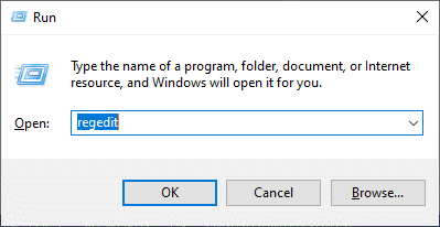 [ファイル名を指定して実行]ダイアログボックスを開き（WindowsキーとRキーを同時にクリック）、regeditと入力します。