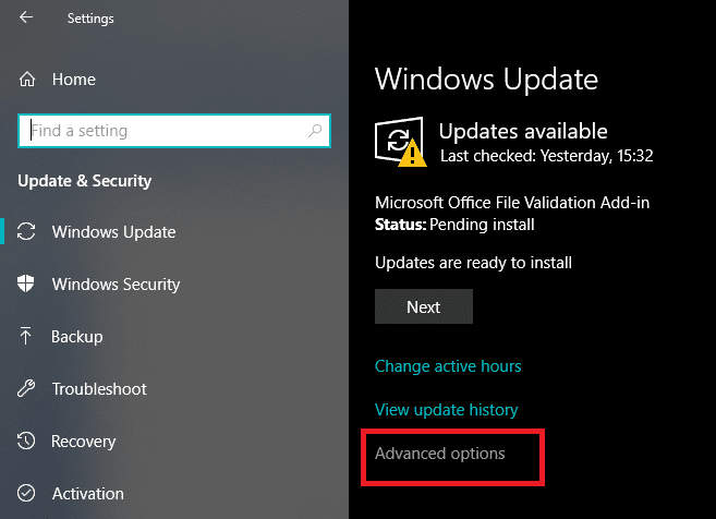 次に、WindowsUpdateの下で[詳細オプション]をクリックします