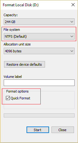 NTFS（デフォルト）ファイルシステムを選択し、[クイックフォーマット]チェックボックスをオンにします