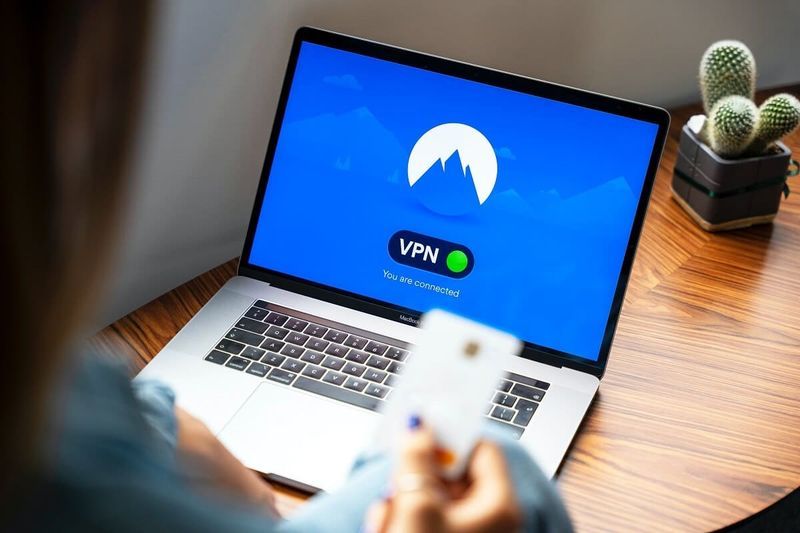 VPN |リーグ・オブ・レジェンドのダウンロードが遅い問題を修正